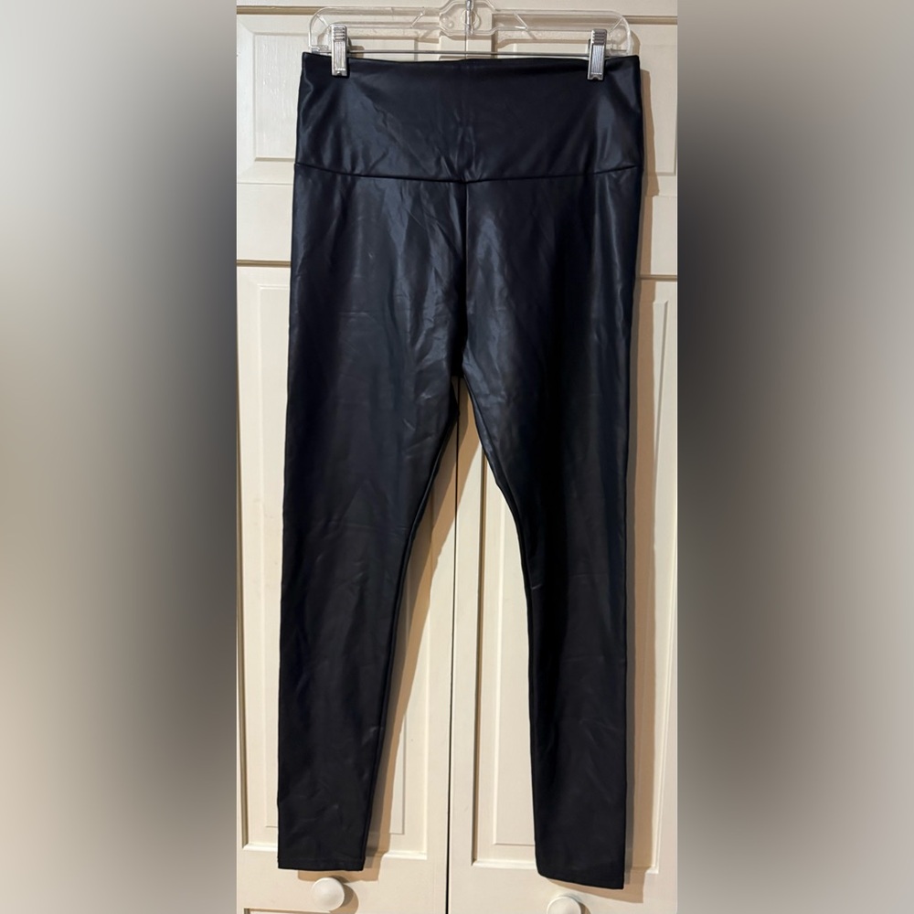 Vici Faux Leather Black Women’s leggings